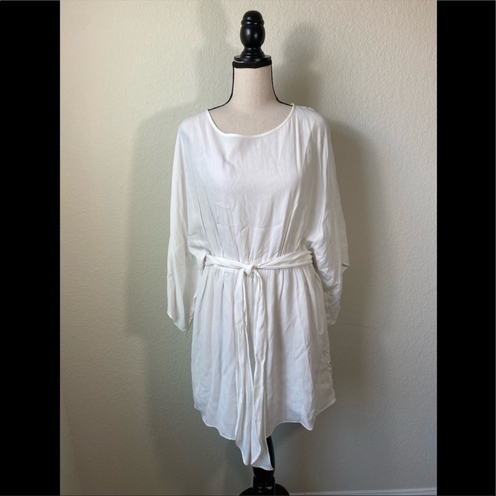 Honey Punch Ivory Waist Tie Dress Size Large